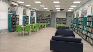 הספרייה המחודשת בבית הספר אילון. צילום-עיריית חולון (3)
