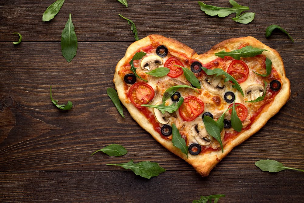 פיצה ולנטיינן_פיצה בצורת לב ליום האהבה