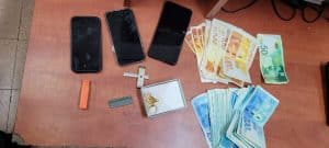 טלפונים כסף תכשיטים רכוש גנוב צילום דוברות משטרת ישראל