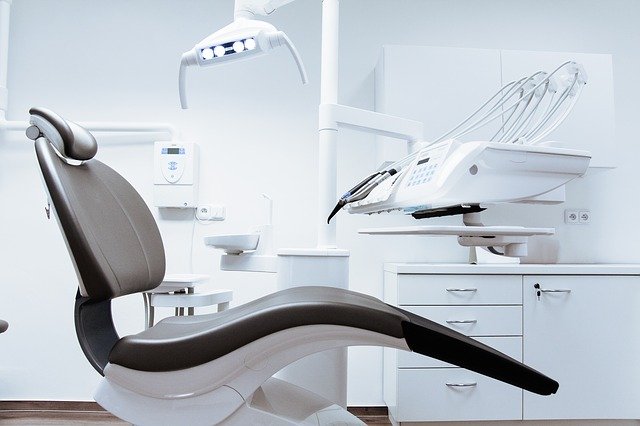 מרפאות השיניים המומלצות שלנו באור יהודה לשנת 2021. צילום pixabay