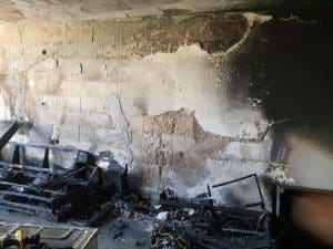 דירה שריפה צילום דוברות כבאות והצלה מחוז דן, תחנה אזורית חולון