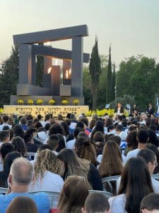 יום הזיכרון לשואה ולגבורה עצרת טקס צילום דוברות ראשון לציון