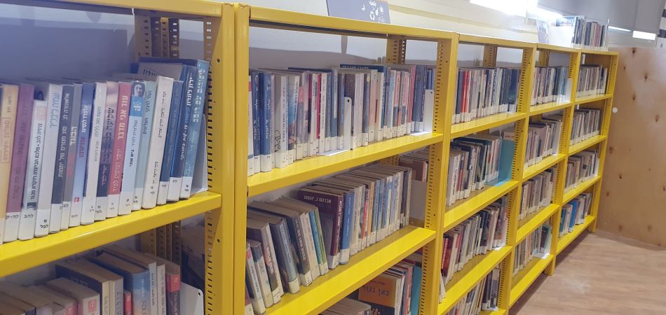 חנוכת ספריית בית הספר קוגל המחודשת, צילום-עיריית חולון, מאי 2022 (9)