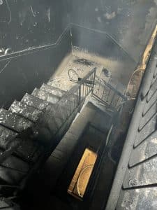 שריפה חדר מדרגות צילום דוברות כבאות והצלה תחנה איזורית חולון