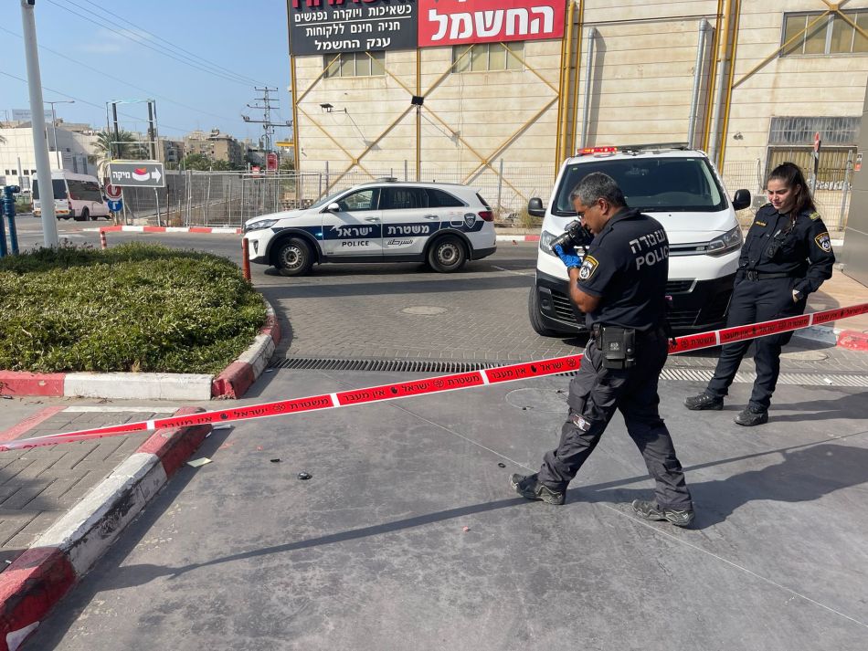 ניידת משטרה זירה שוטרים צילום דוברות משטרת ישראל