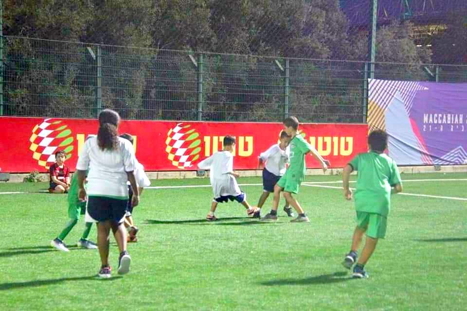 משחקים ונהנים בחוג כדורגל לילדים עם צרכים מיוחדים בלוד