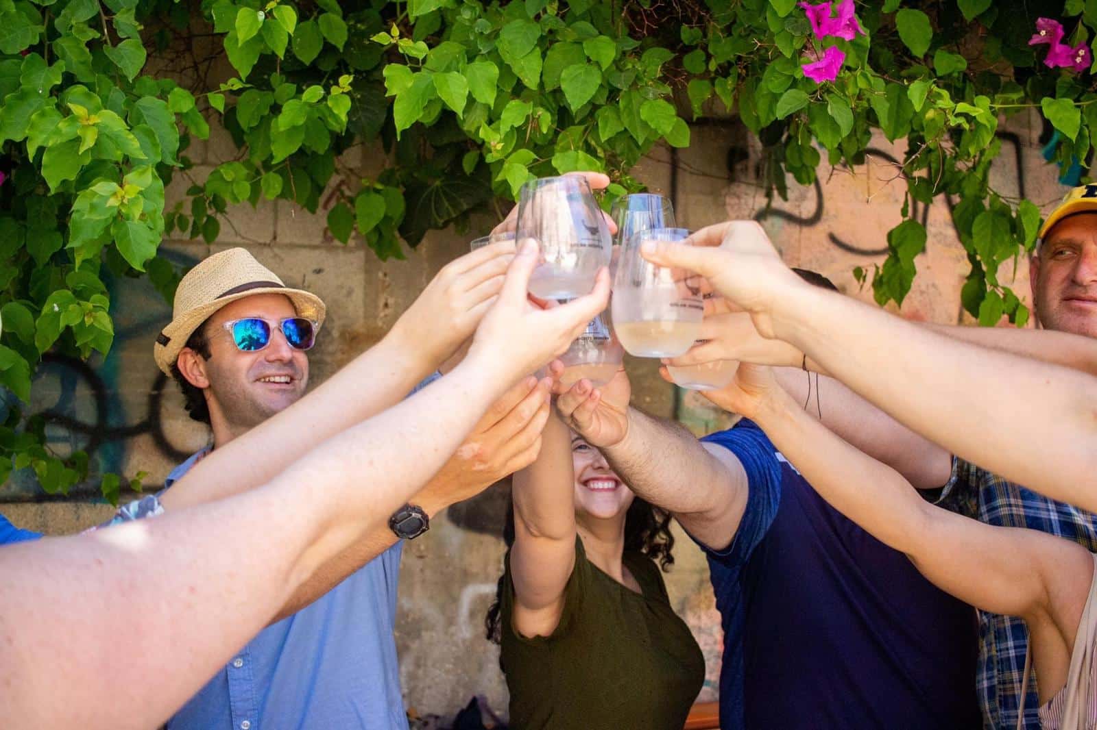 פסטיבל היין – סיורי יין חוויתיים צילום אמיר כץ