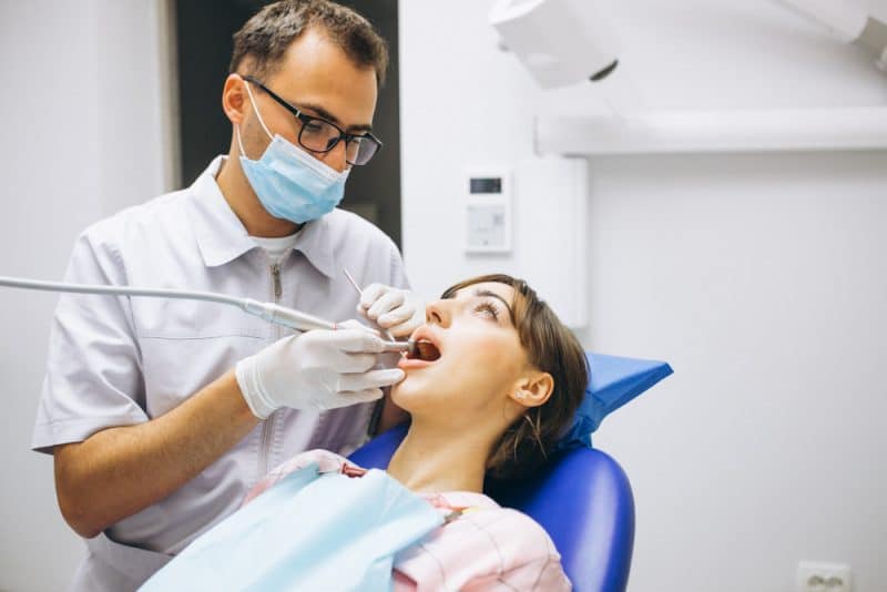 woman-patient-dentist