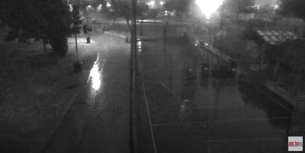 סופת ברקים חורף גשם צילום החברה לביטחון ראשון לציון