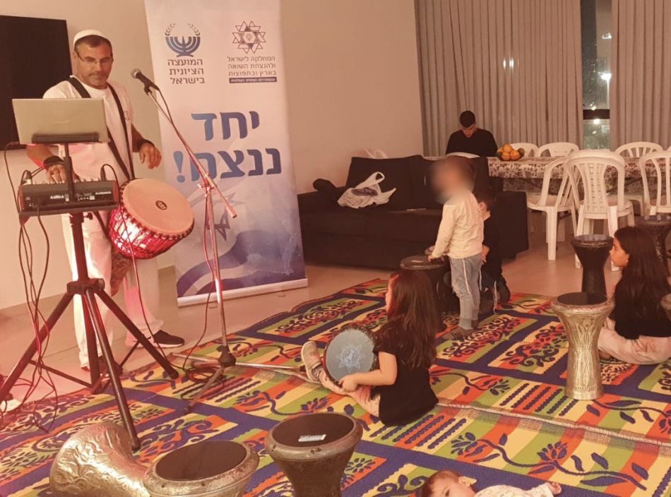 פעילות הפוגה לילדי העוטף בבת ים צילום המועצה הציונית בישראל (2)