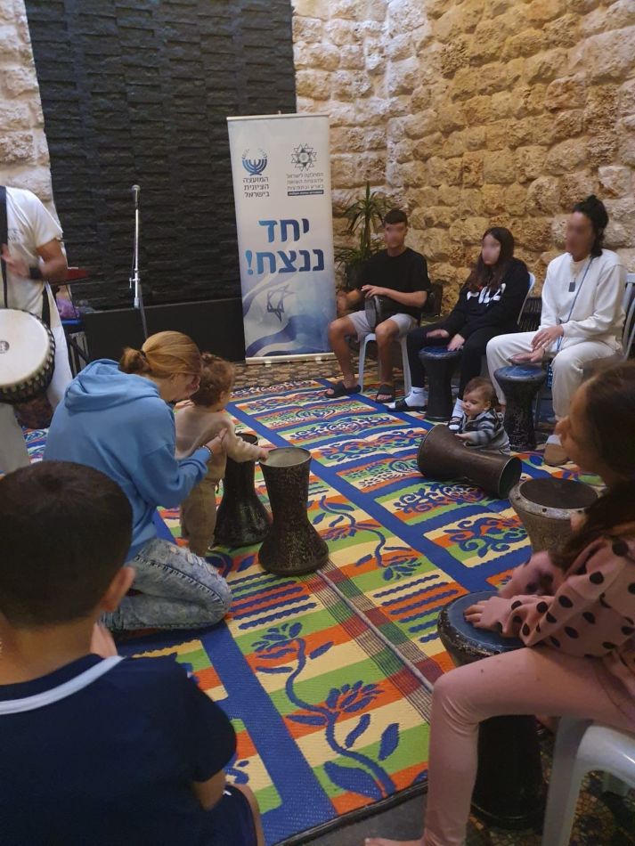 פעילות הפוגה לילדי העוטף בבת ים צילום המועצה הציונית בישראל (4)