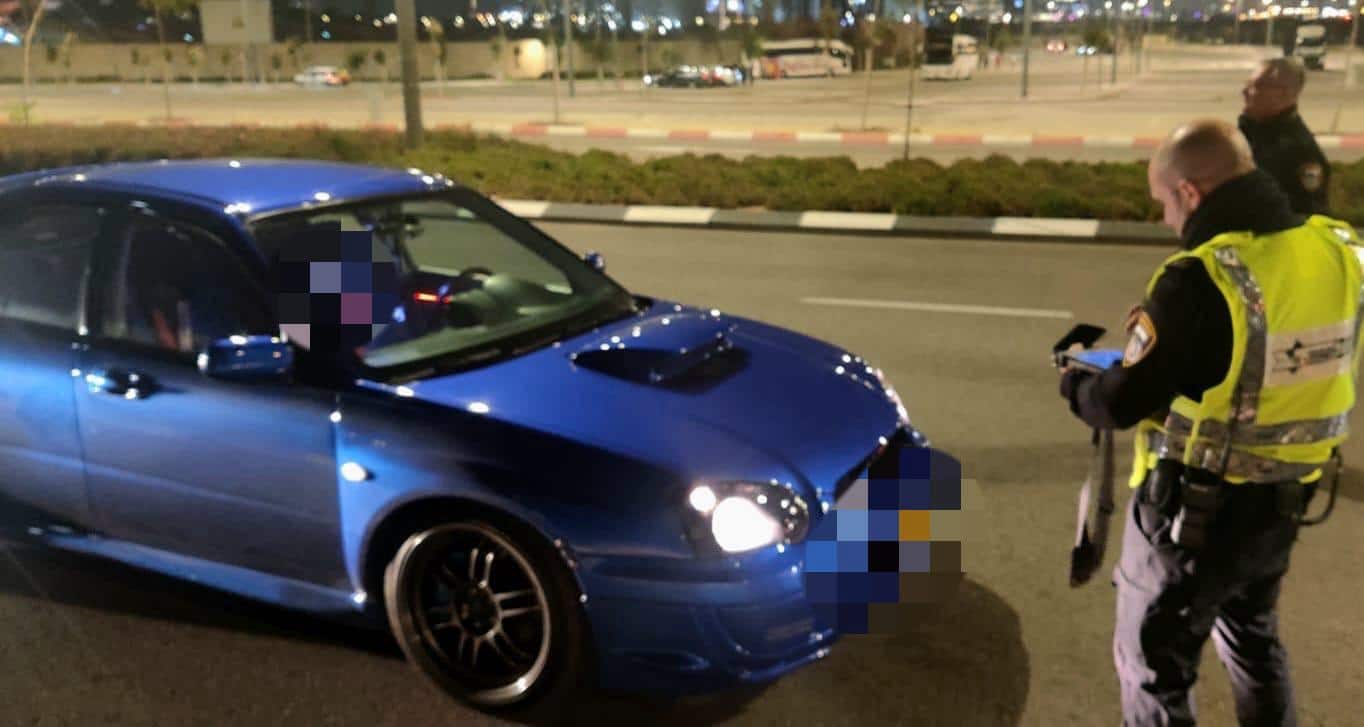 מכונית שיפורים לא חוקי צילום דוברות משטרת ישראל (1)