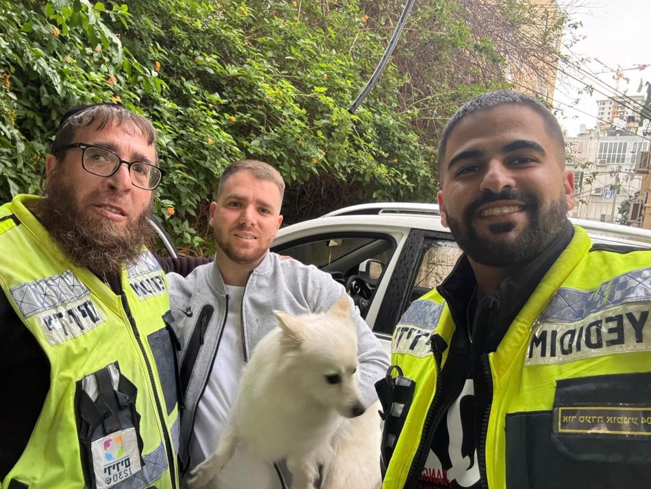 חילוץ כלב בחולון צילום ידידים סיוע בדרכים